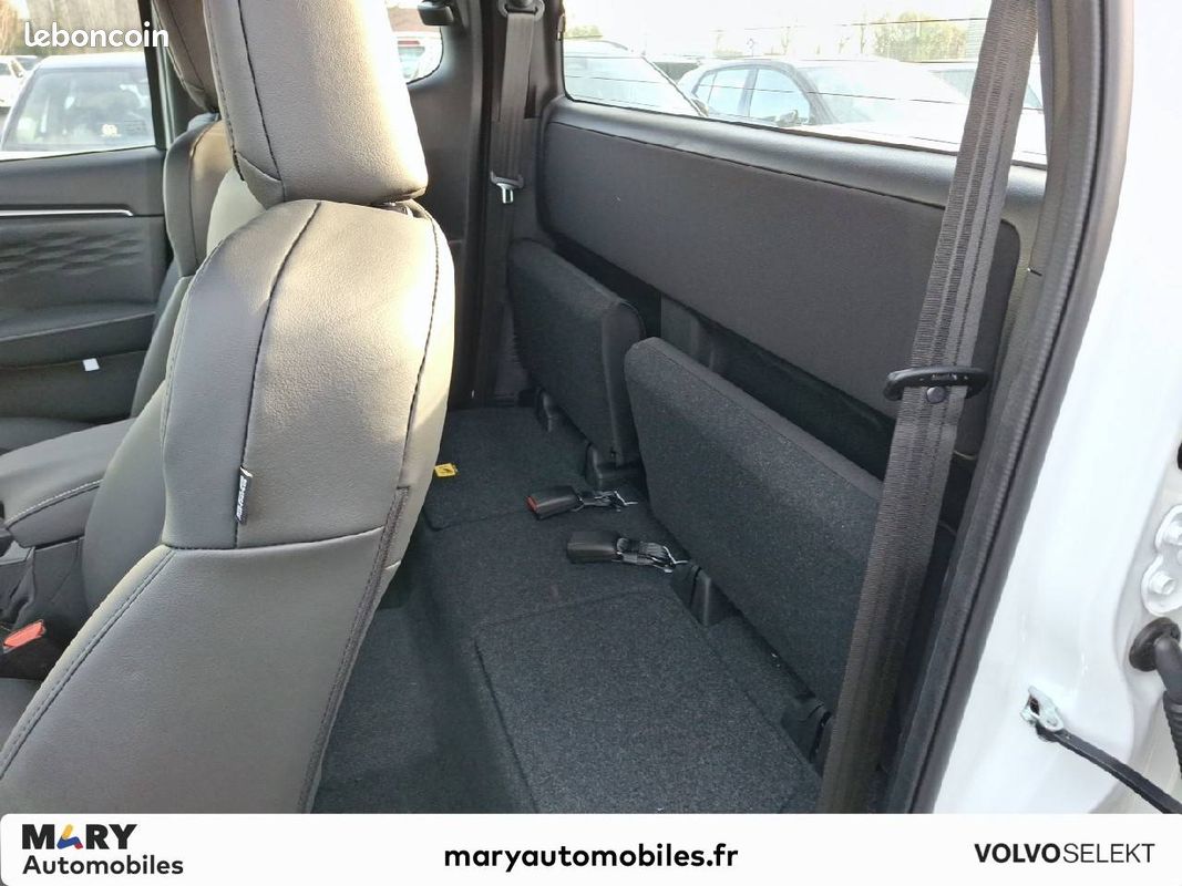 Isuzu d-max n60 space cab 1.9 164 ch 4x4 a/t f+ (image 7)