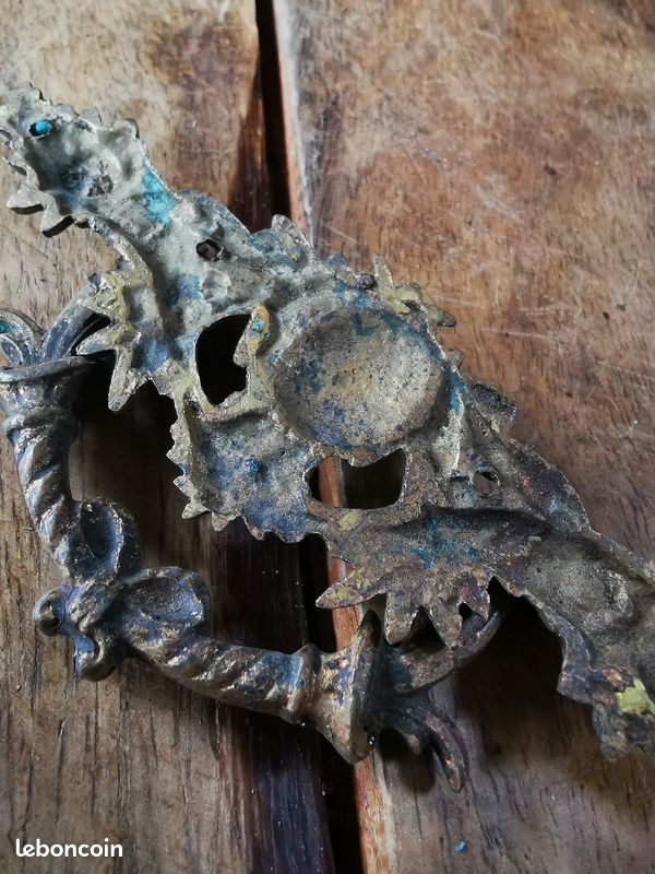Ancienne poignée de vieux meuble ou tiroir (image 3)