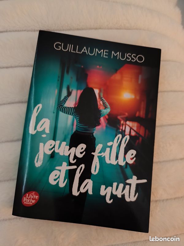 LIVRE La jeune fille et la nuit Neuf (image 1)