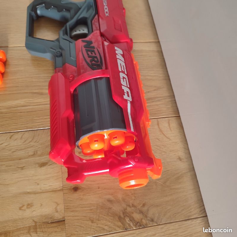 Nerf mega (image 1)