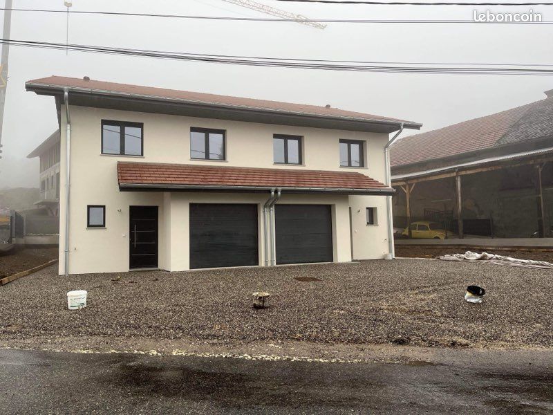 Maison 5 pièces 115 m² · à Bons-en-Chablais · 115 m² · 1 700 €/mois