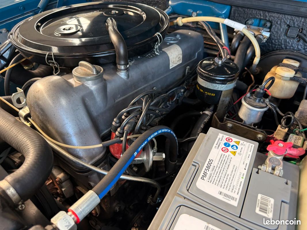 MERCEDES 230 TYPE W114 120ch BVM 5 2.3 (image 25)