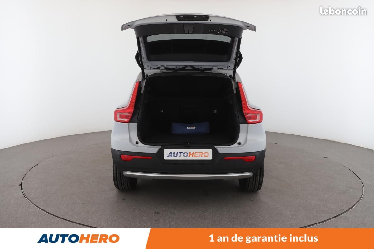 Volvo XC40 2.0 D3 AdBlue Business Geartronic 8 150 ch (image 10)