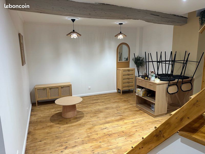Appartement 5 pièces 72 m² · à Montrevault-sur-Èvre · 72 m² · 680 €/mois