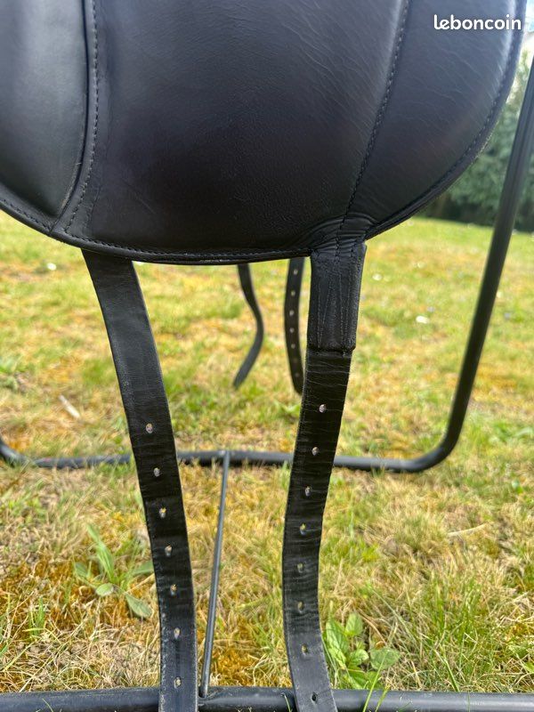 Selle dressage devoucoux Malika Lab (image 12)