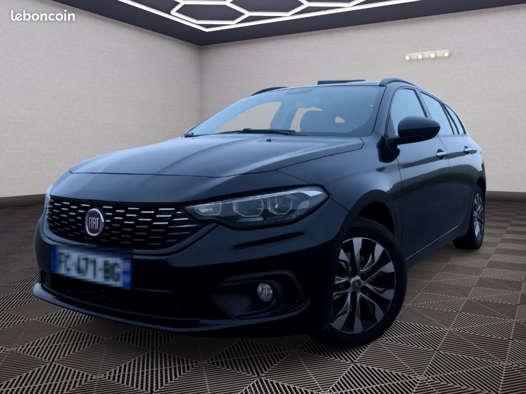 Fiat TIPO SW Lounge 1.6 JTDM 120 - GPS, Caméra, Clim Auto (image 1)