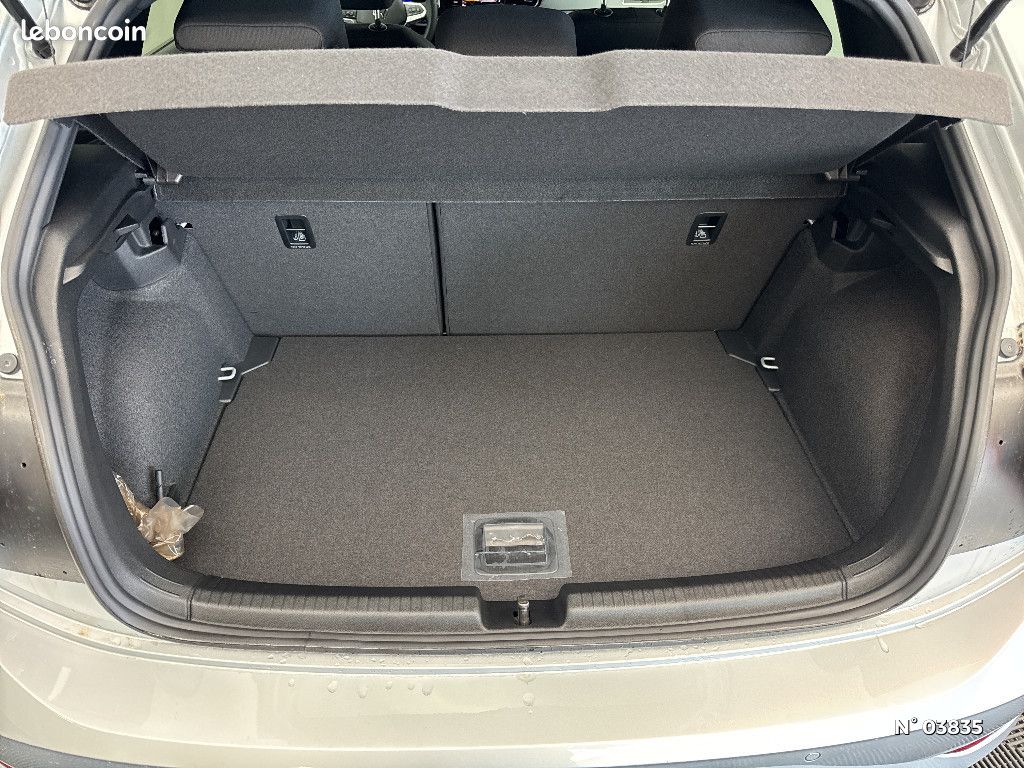 Volkswagen Polo 1.0 TSI 95 S&S BVM5 R-Line Edition (image 7)