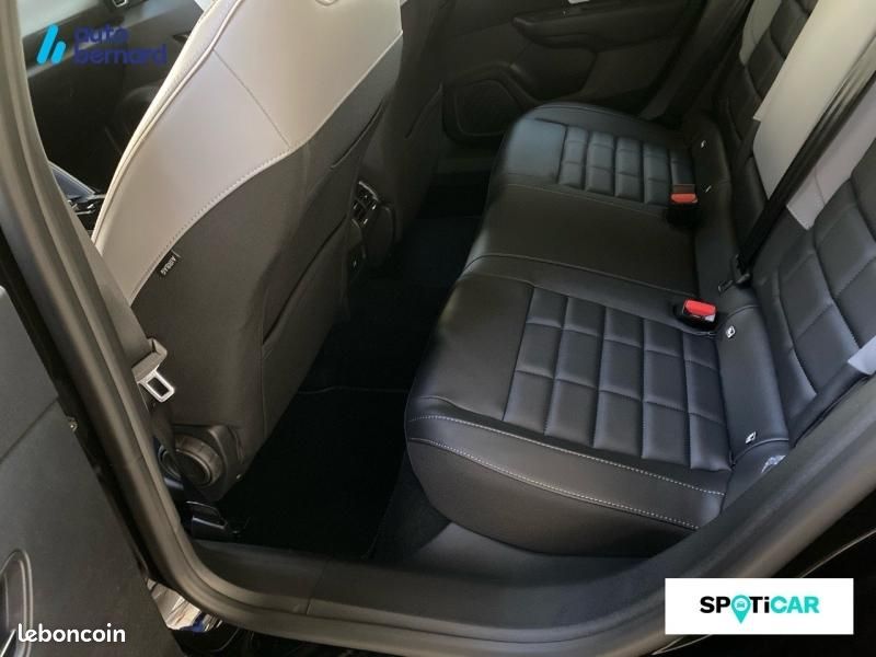 Citroen C4 1.2 Hybride 145ch S&S MAX Automatique (image 10)
