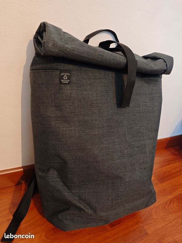 Sac à dos roll-top imperméable - HALFAR - neuf - 12l (image 1)
