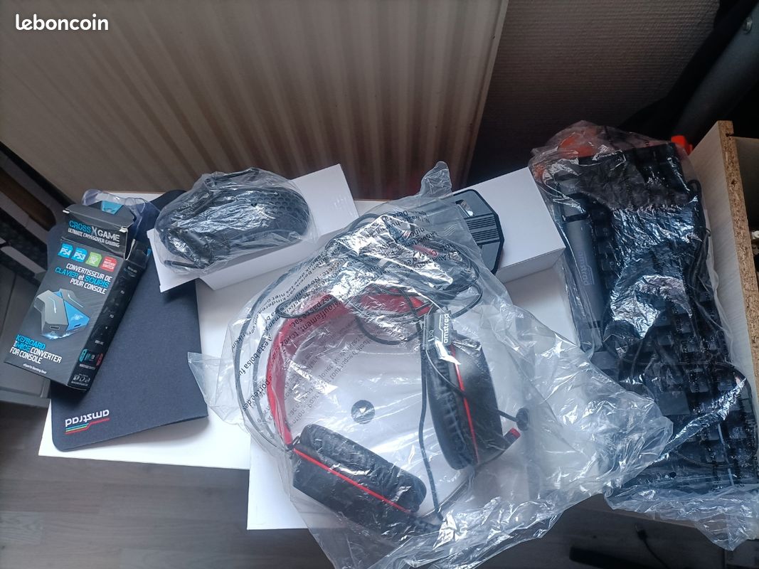 Lot d'équipements gaming 6 pièces plus un convertisseur offert (image 3)