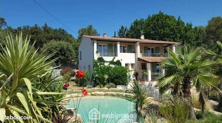 Villa 6 pièces 178 m²