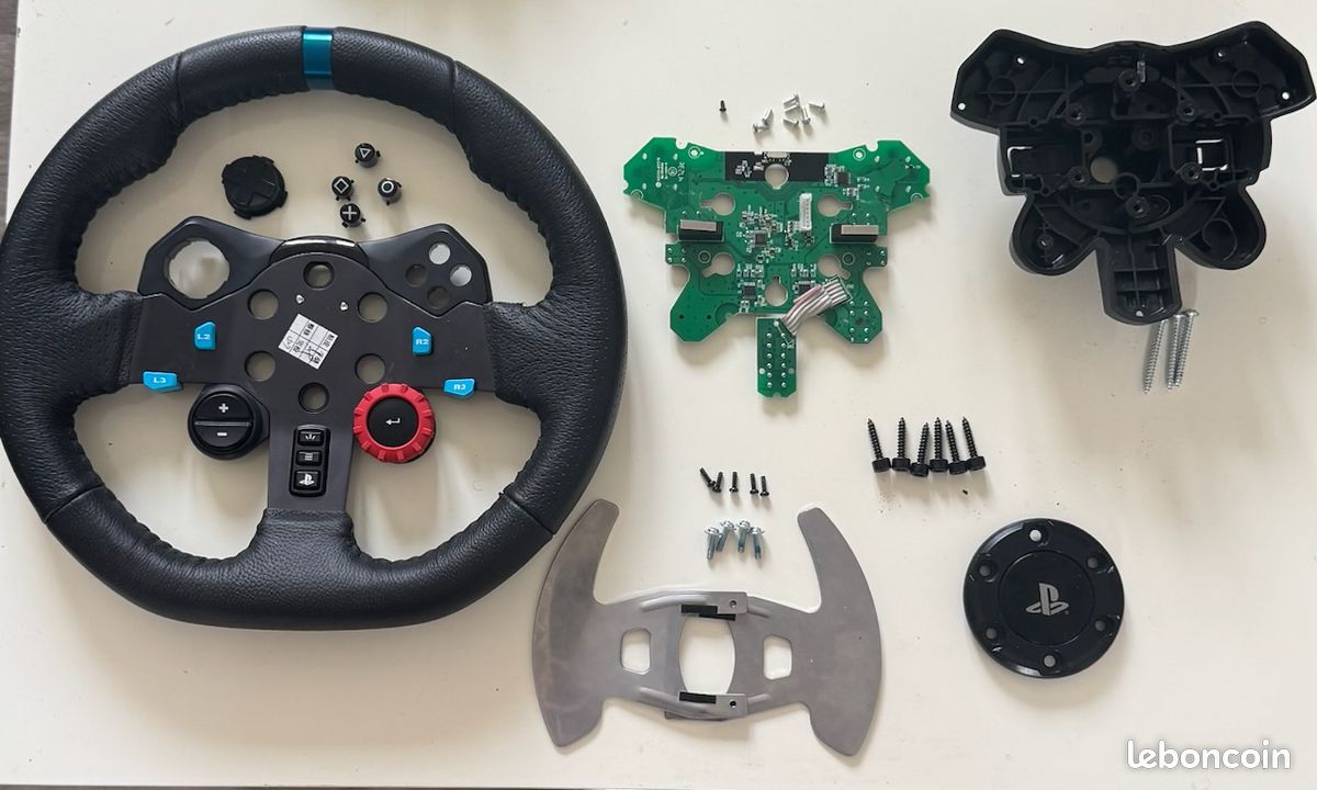 modèle 3D de Logitech G25 volant - 612221