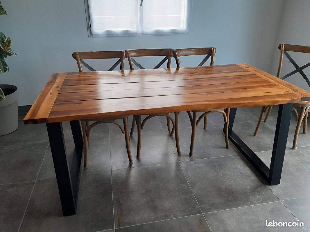 Table (image 5)