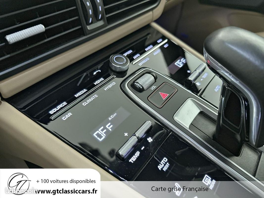 PORSCHE CAYENNE Coupe E-Hybrid 3.0 V6 462 ch Tiptronic BVA (image 20)