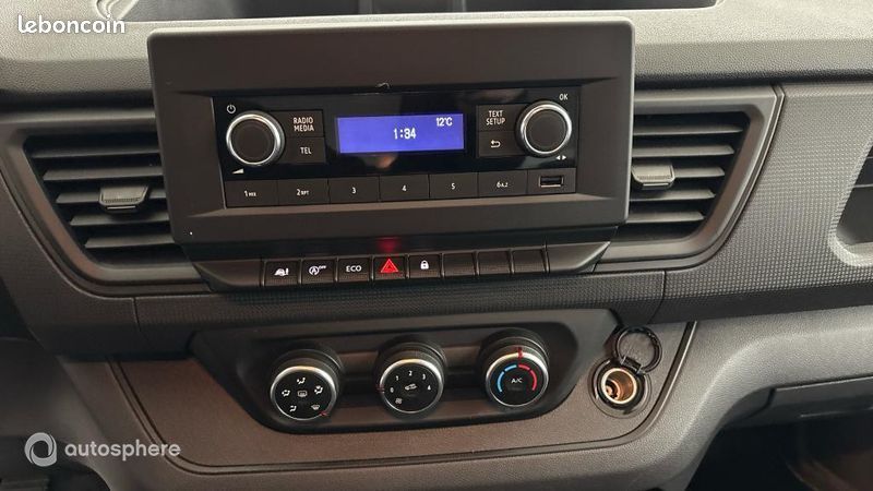 Renault Trafic Véhicule utilitaire ou Société L1H1 3T 2.0 Blue dCi 130ch Confort E6E (image 14)
