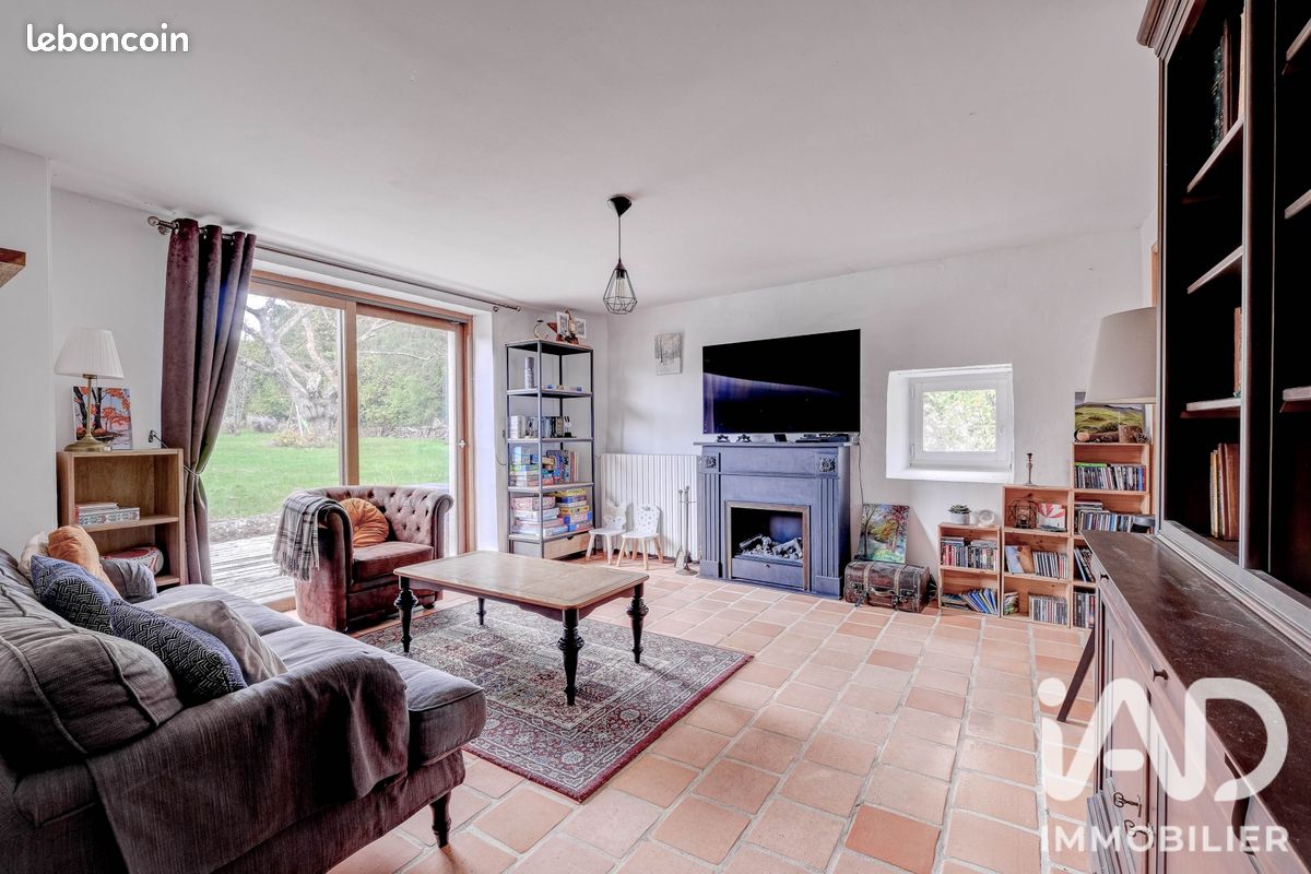 Maison 7 pièces 205 m² · à Saint-Augustin · 205 m² · 354 000 €