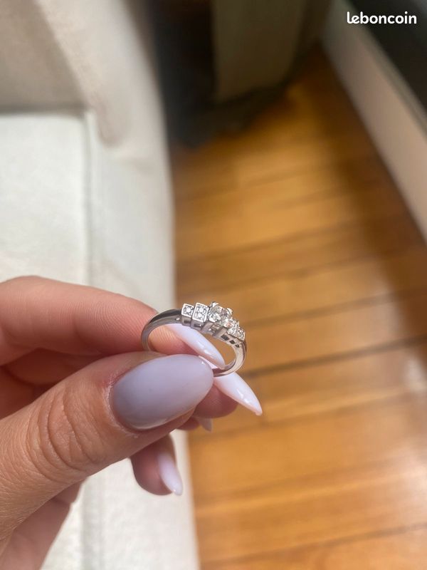 Bague de fiancaille Mauboussin Montres Bijoux