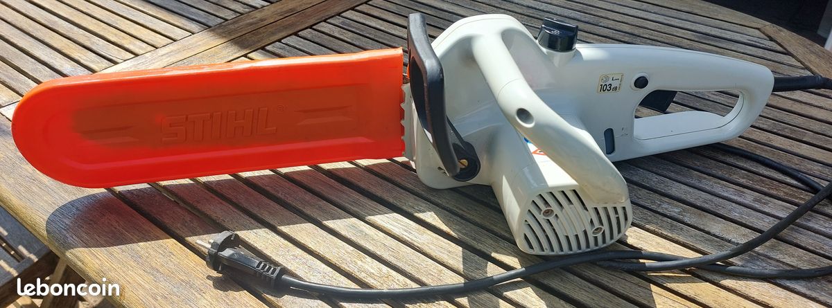 Tronçonneuse électrique STIHL (image 2)