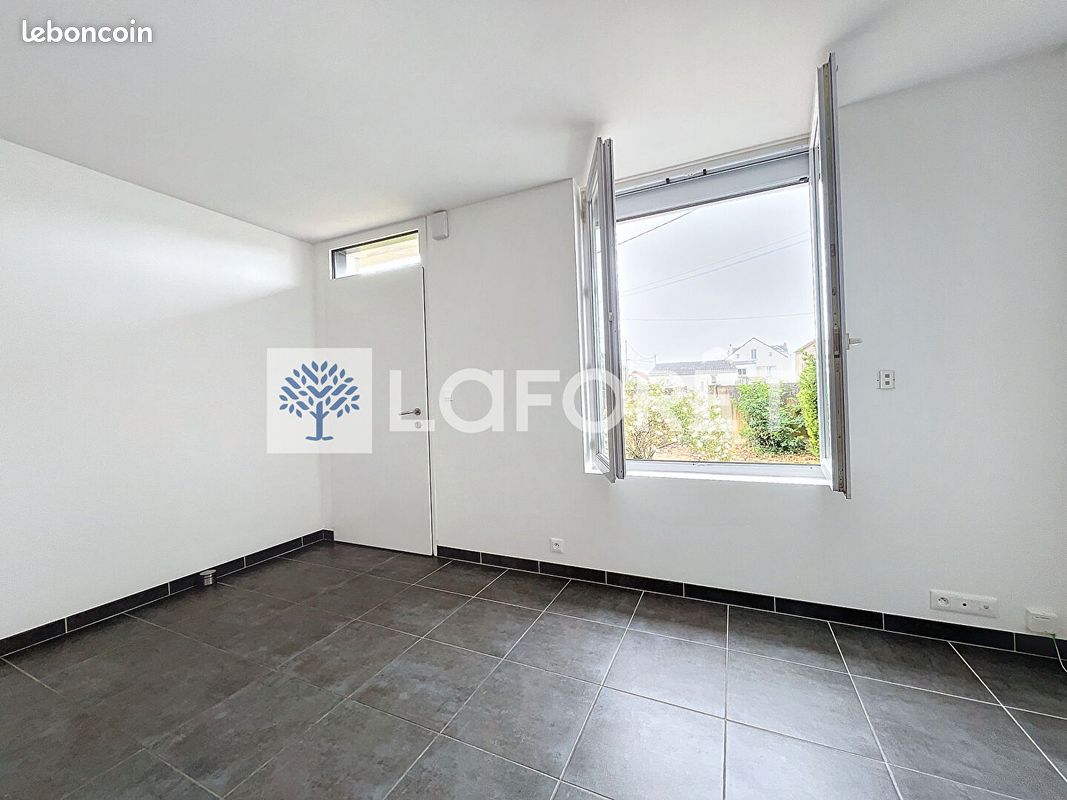 Maison 4 pièces 76 m² - Thouars 79100 (image principale 7)