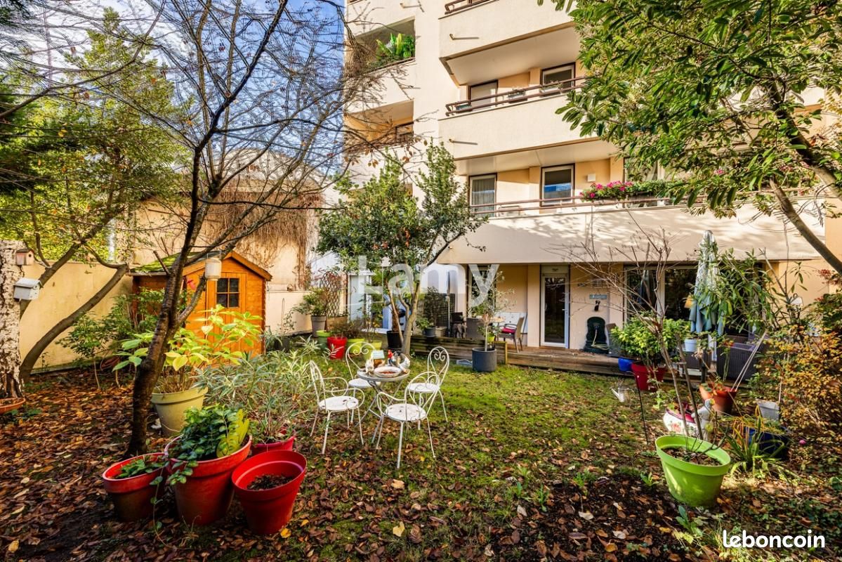 Appartement 3 pièces 76 m² · à Issy-les-Moulineaux · 76 m² · 649 000 €