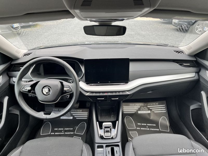 Skoda OCTAVIA COMBI 2.0 TDI SCR 150CH SELECTION DSG7 (image 10)