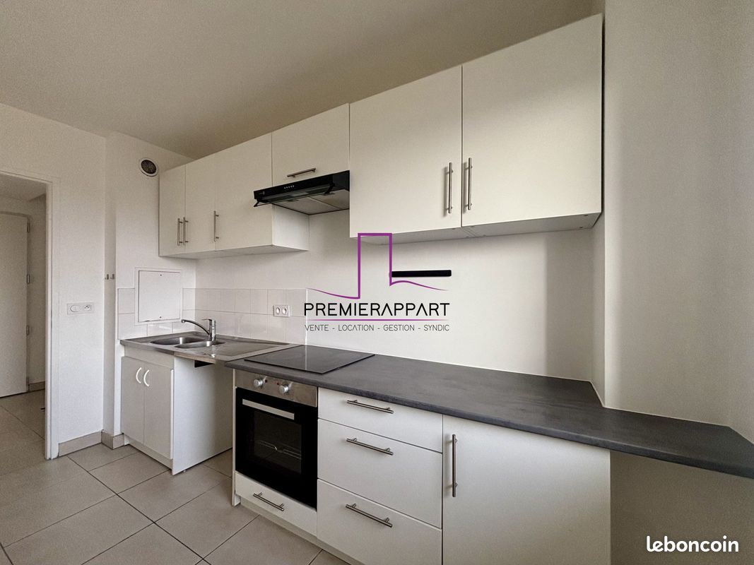 Appartement a louer houilles - 3 pièce(s) - 63 m2 - Surfyn