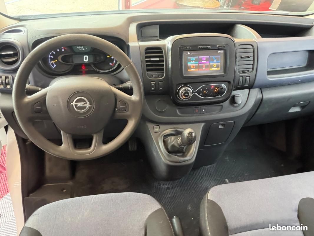 Opel Vivaro 1.6 CDTi 145 CV. 16V L2H1 TVA RECUPERABLE (image 6)