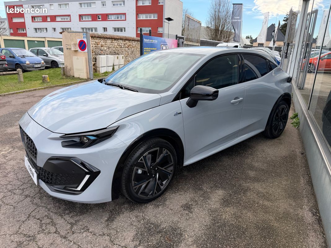 Renault clio vi 1.8 e-tech full hybrid 160 esprit alpine (image 2)