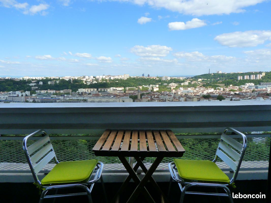Appartement 3 pièces 75 m² · à Lyon · 74,6 m² · 982 €/mois