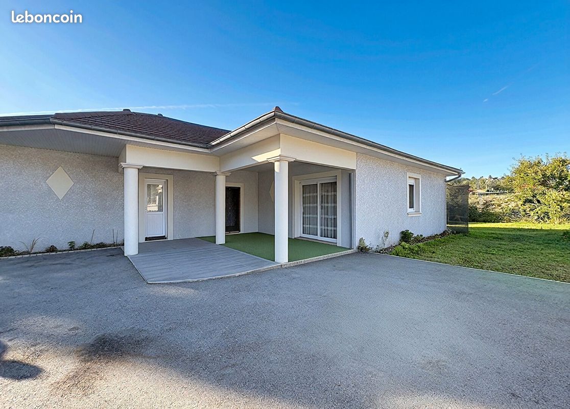 Maison 6 pièces 144 m² · à Ruy-Montceau · 144 m² · 420 000 €