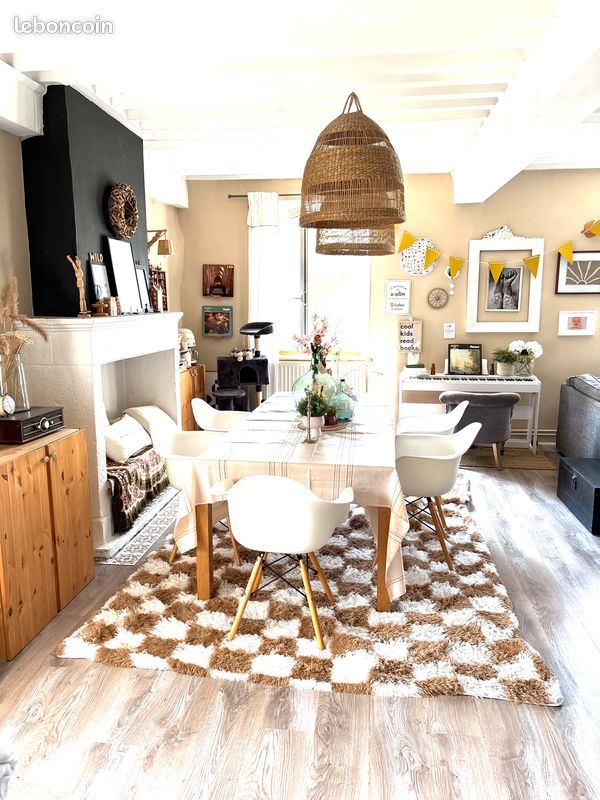 Appartement 4 pièces 125 m² · à Saint-Chamond · 125 m² · 660 €