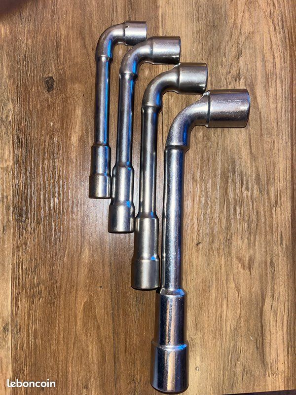 Deux Clés à Pipe Proto 18 Pouces, Acier, Fabriquées Aux USA, Occasion