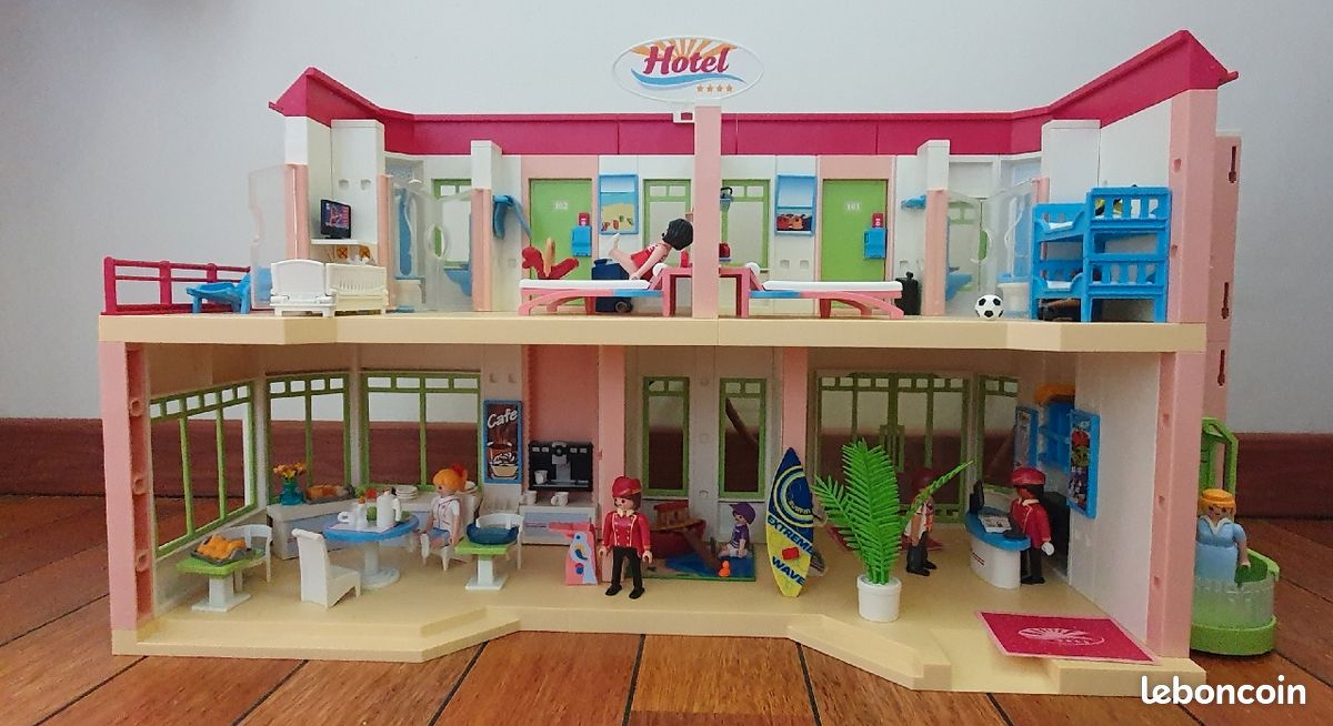 Grand hôtel PLAYMOBIL (image 1)
