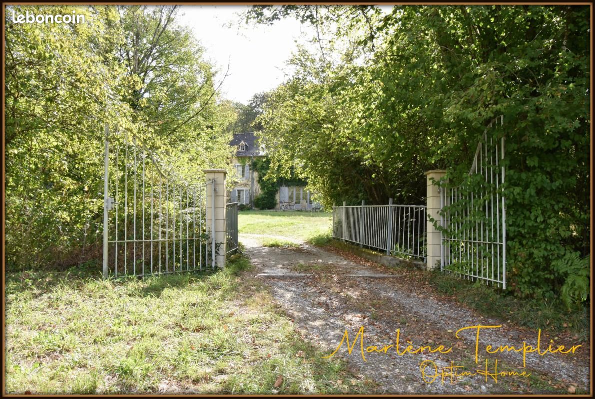 Maison 8 pièces 300 m² · à Lucq-de-Béarn · 300 m² · 780 000 €