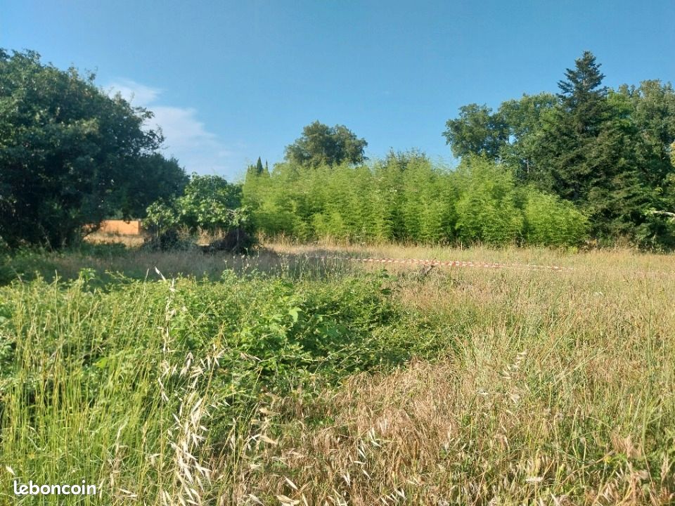 Terrain 1 100 m² Saint Raphael · à Saint-Raphaël · 480 000 €