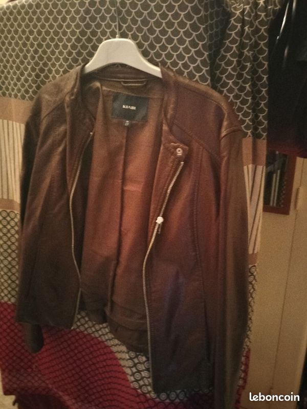 Veste Kiabi de couleur marron Bordeaux taille 38 (image 1)