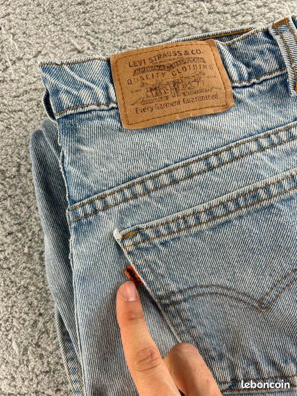Jean Levi's Bleu Coupe Droite pour homme W31 FR40/42 L34 #LEV.2388 (image 2)