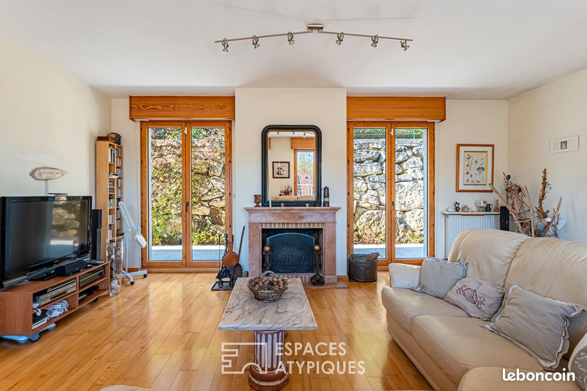 Maison 7 pièces 379 m² · à Le Mesnil-le-Roi · 379 m² · 1 449 000 €