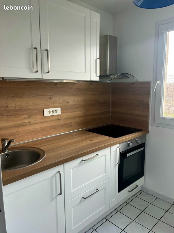 Parking 2 pièces 44 m² · à Compiègne · 44 m² · 670 €/mois