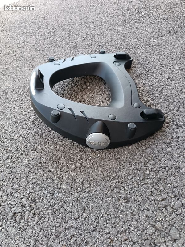 PLATINE Givi Monokey system + visserie - Équipement moto