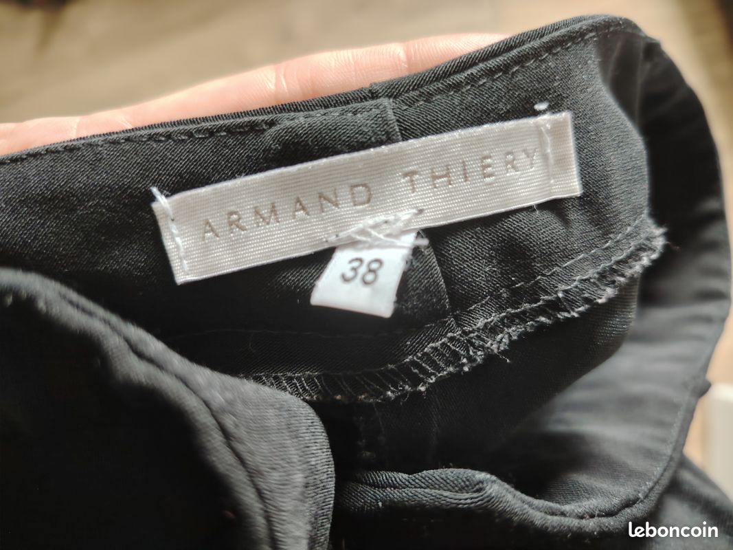 Pantalon fluide noir (image 6)
