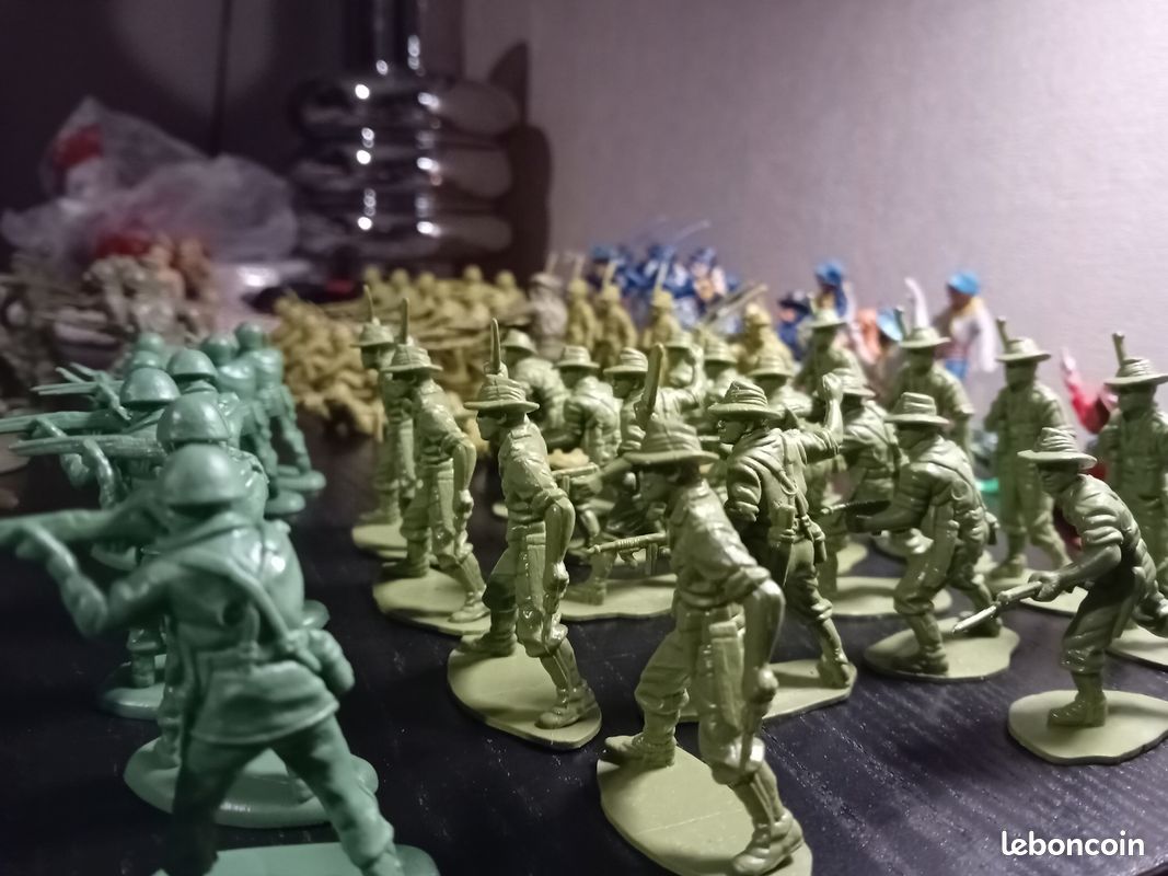 Jouets mini-soldats (image 1)