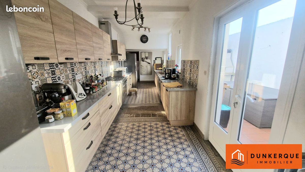 Maison 5 pièces 187 m² · à Dunkerque · 187 m² · 353 900 €