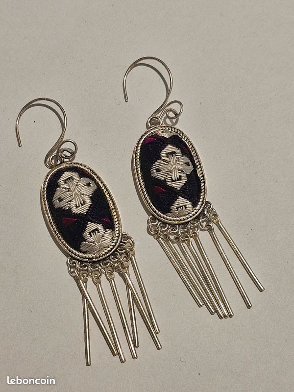 Boucles d'oreilles tibétaine (image 2)