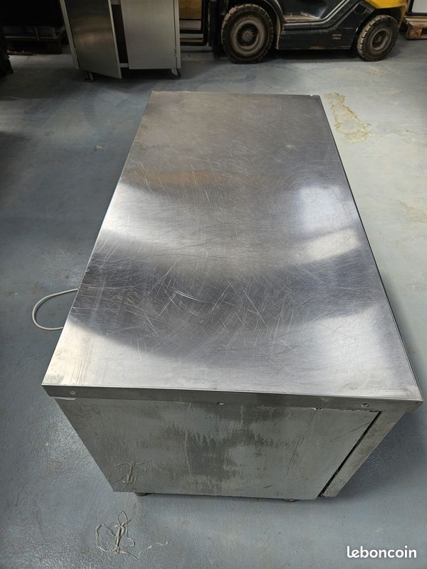Table réfrigérée 2 portes (image 3)
