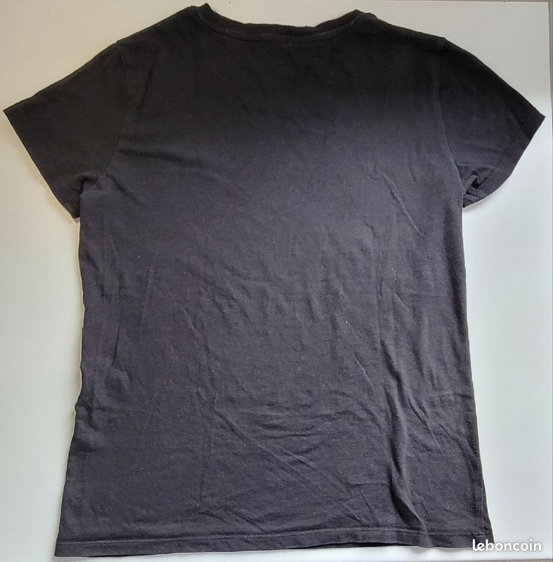 T-shirt (image 3)