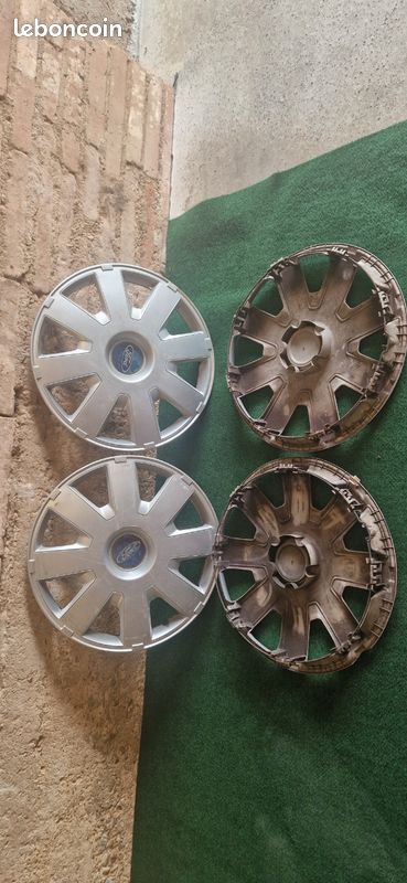 4 Enjoliveurs de roues Ford 16 pouces (image 2)