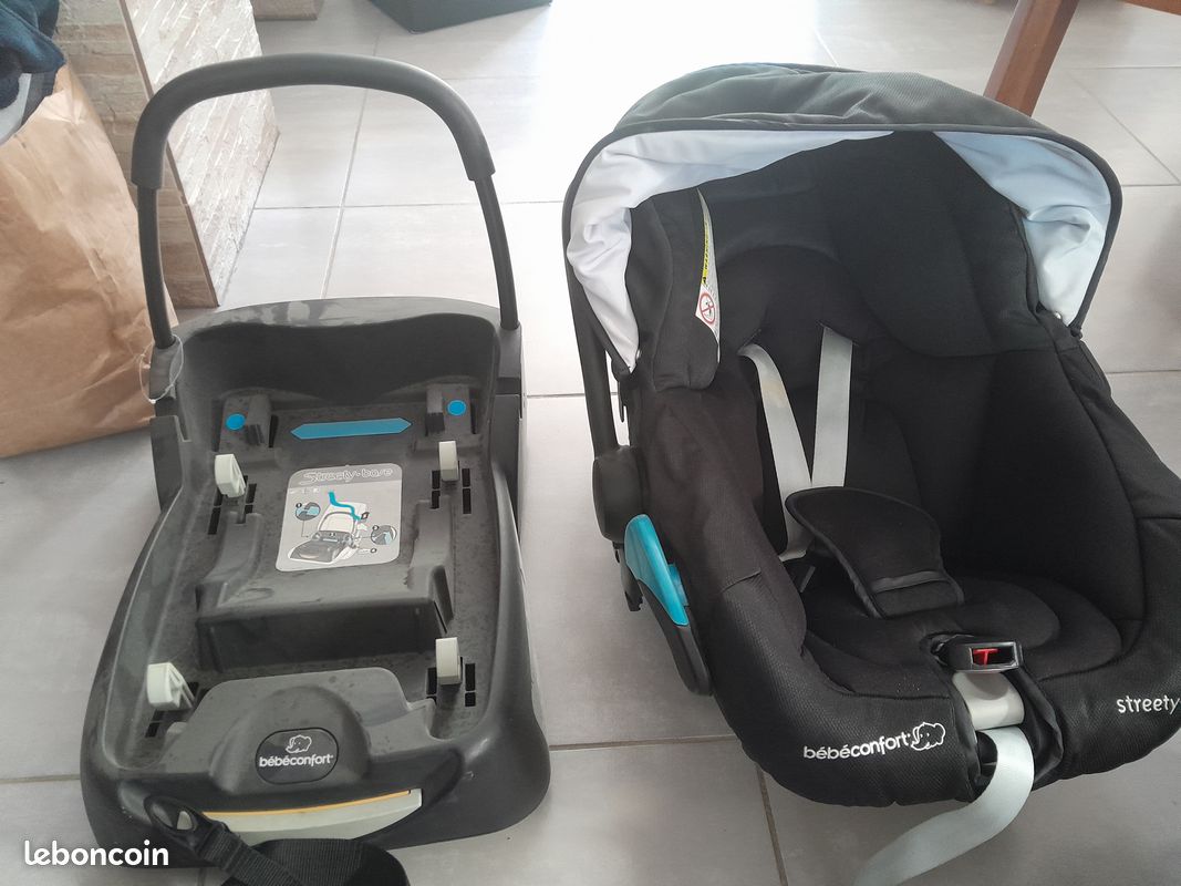 Lot poussette siege voiture (image 2)