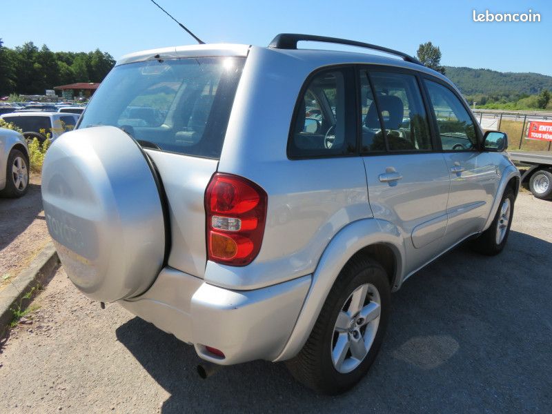Toyota RAV4 115 D-4D VXE 5P (image 5)