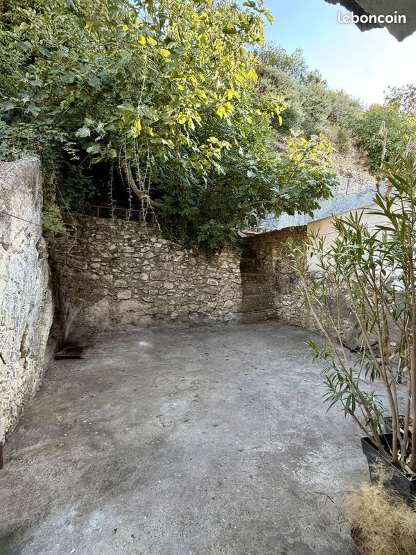 Maison 4 pièces 81 m² · à Orgon · 81 m² · 123 000 €